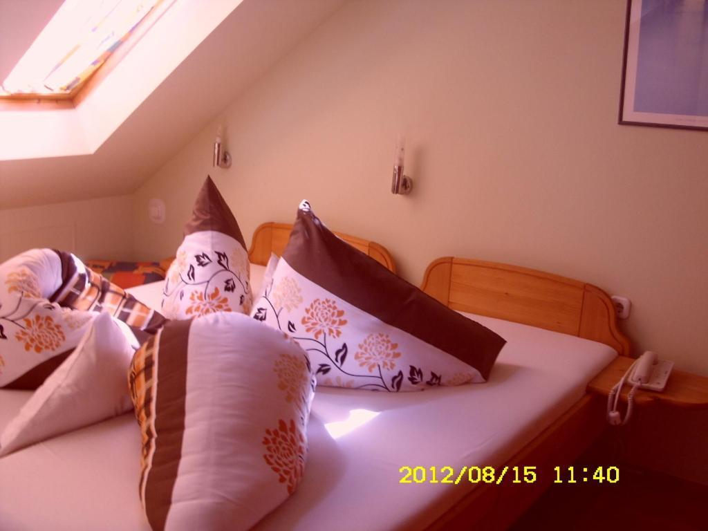 Korona Szallo Hotel Nagykanizsa Værelse billede