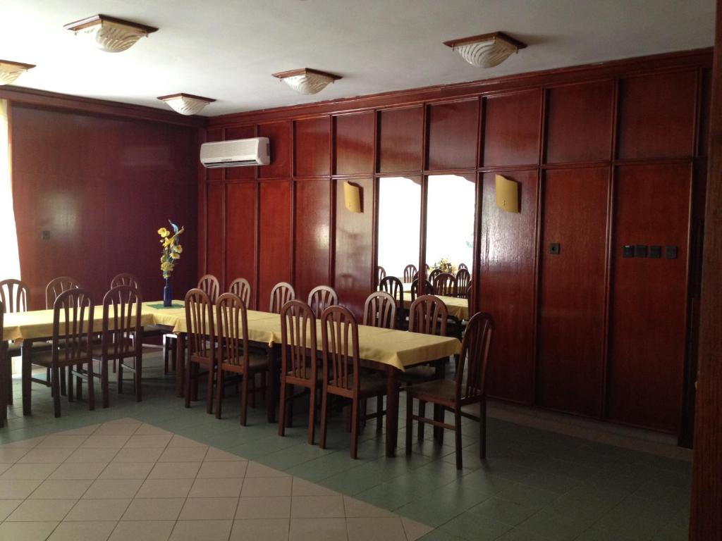 Korona Szallo Hotel Nagykanizsa Eksteriør billede