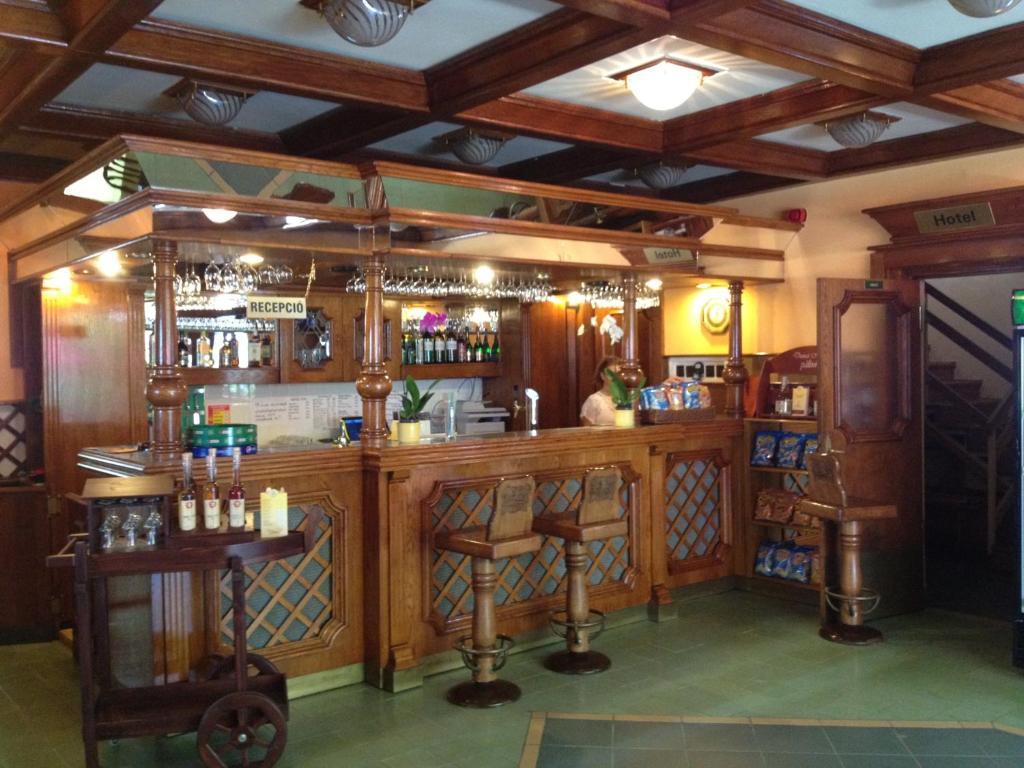Korona Szallo Hotel Nagykanizsa Eksteriør billede